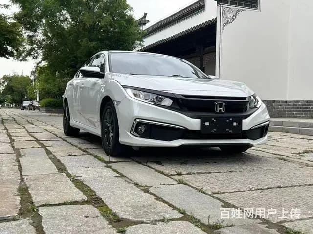 本田 思域 2019款 1.5T 无级 220TURBO 劲 - 图片 3